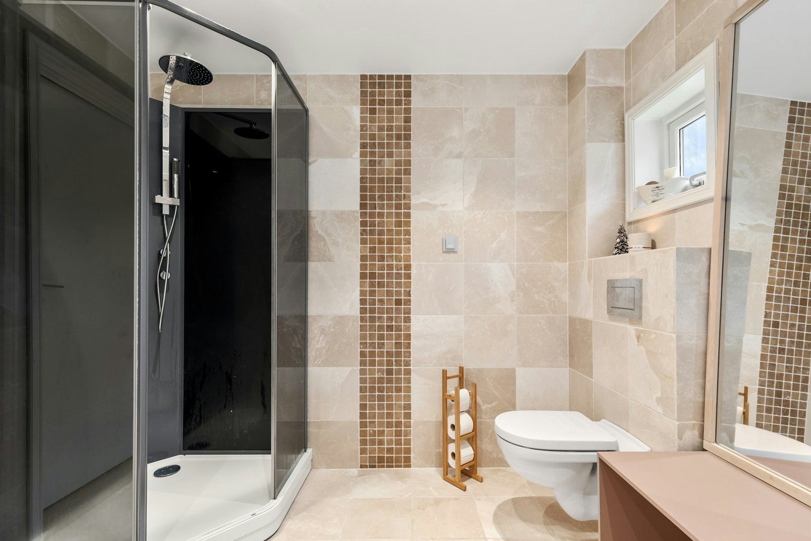 reforma de baño en madrid con diseño moderno al mejor precio materiales de primera calidad y servicio excelente reformas moncloa